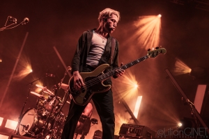 QUEENS OF THE STONE AGE