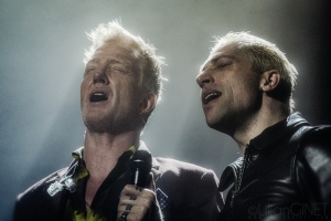 QUEENS OF THE STONE AGE