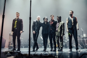 QUEENS OF THE STONE AGE